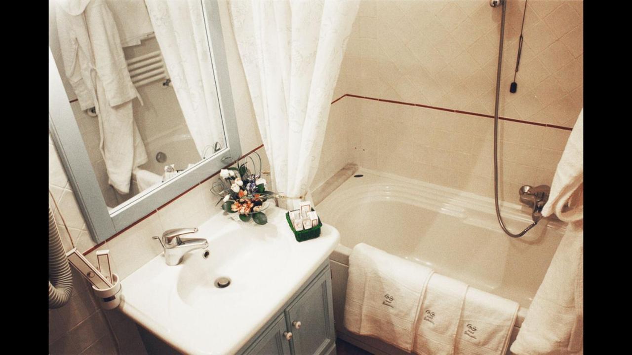 Bagno Santo Residence Saturnia Eksteriør billede